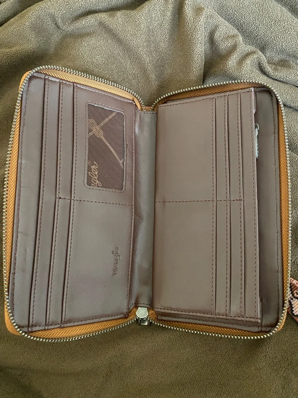 Wrangler Southwestern Aztec Zip Around Wallet Wristlet Brown Western Boho